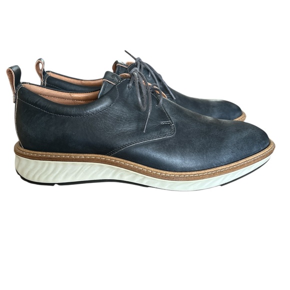 ECCO ST.1 Hybrid Plain Toe Leather Lace Up Derby in Navy - EU 41/US 7-7.5